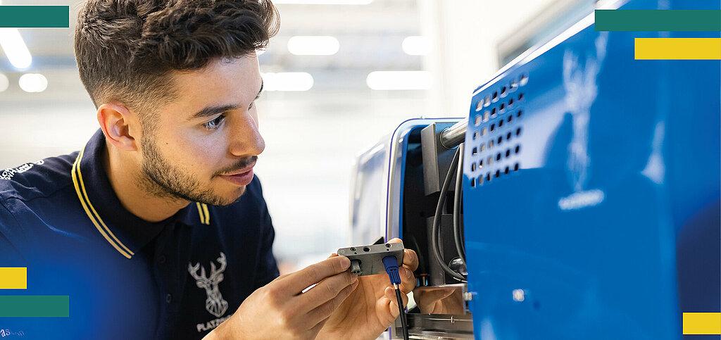 HirschmannAutomotive_Appreticeships_Plastics-Engineering_1.jpg HirschmannAutomotive_Appreticeships_Plastics-Engineering_1.jpg