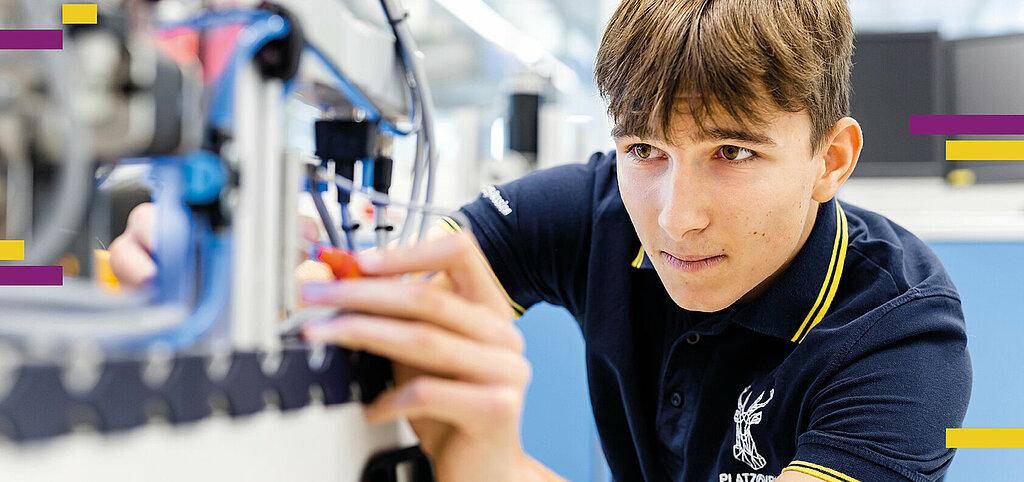 HirschmannAutomotive_Appreticeships_Electrical-Engineering_1.jpg